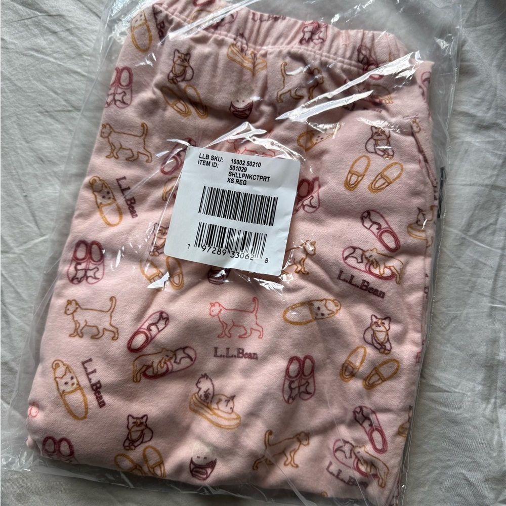 L.L. Bean Pink Pajama Pants with Dog and Slipper Print
